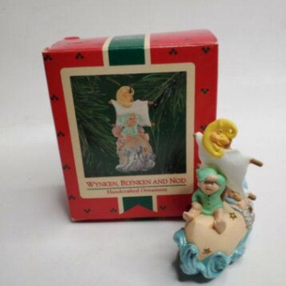 Hallmark Other - 1986 Hallmark Keepsake Orn Wynken, Blyken and Nod